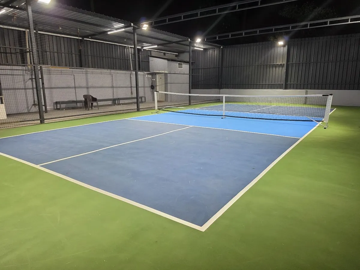 Community pickleball games at G1